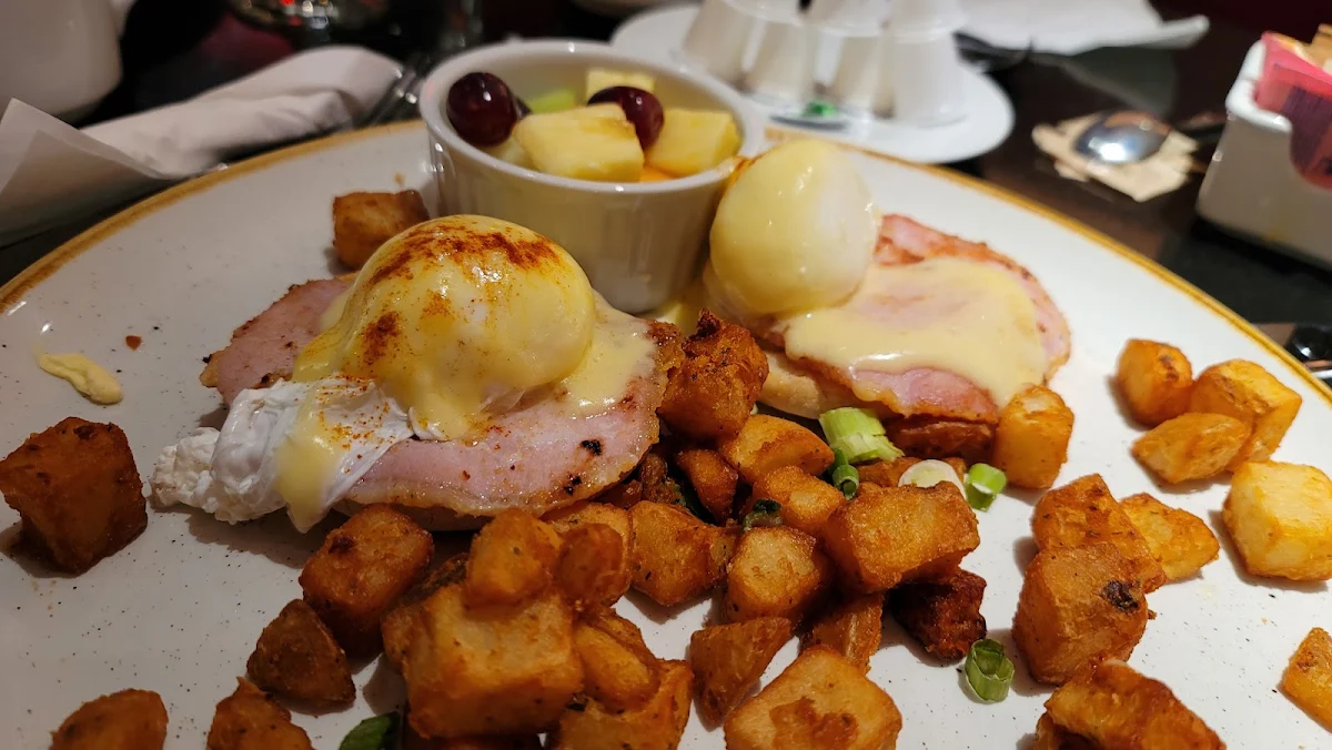 Eggs Benedict