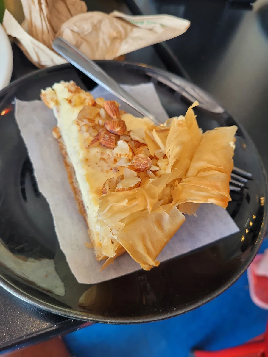 Baklava Cheesecake