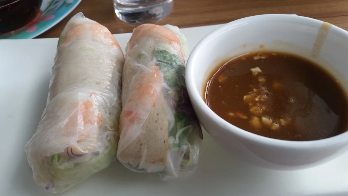Pork and Shrimp Salad Rolls