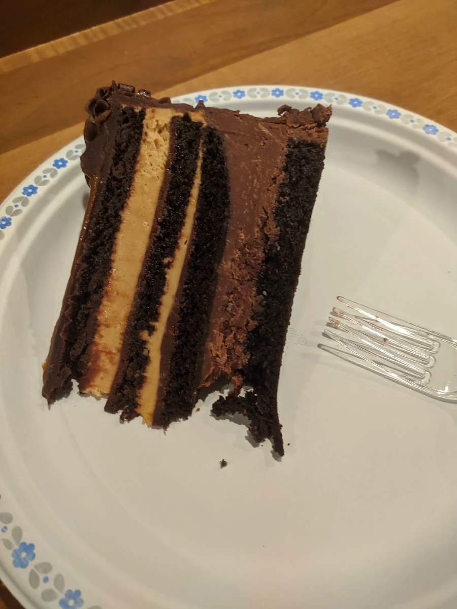 Cake Slice, Milton B - Cafétéria urbaine