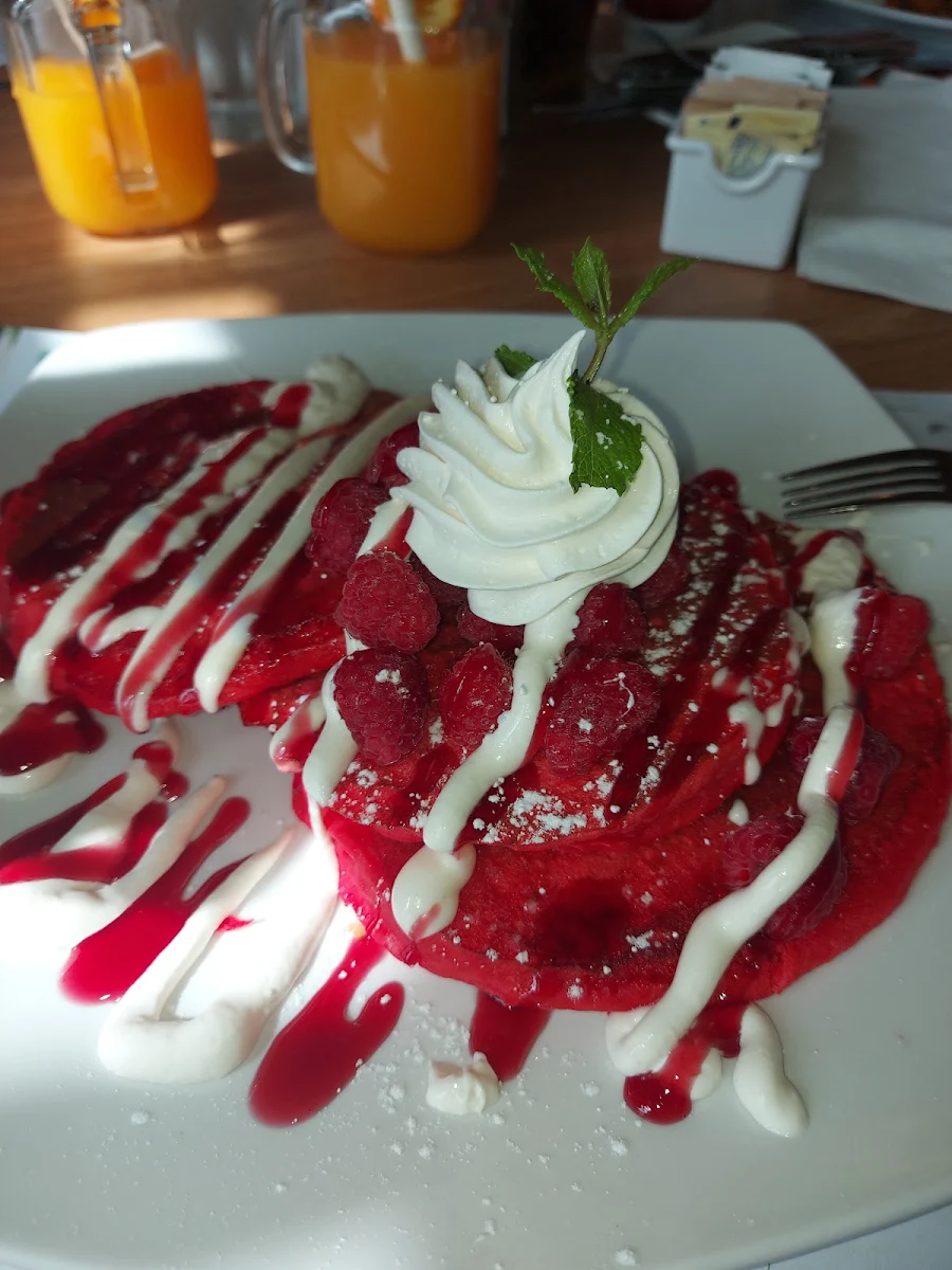 Red Velvet Pancake