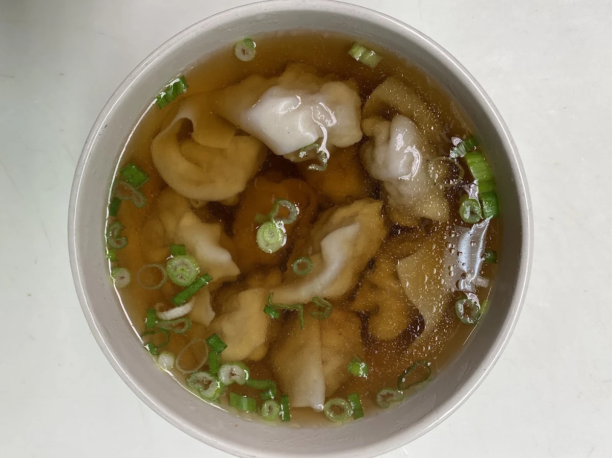 lg Wonton Soup