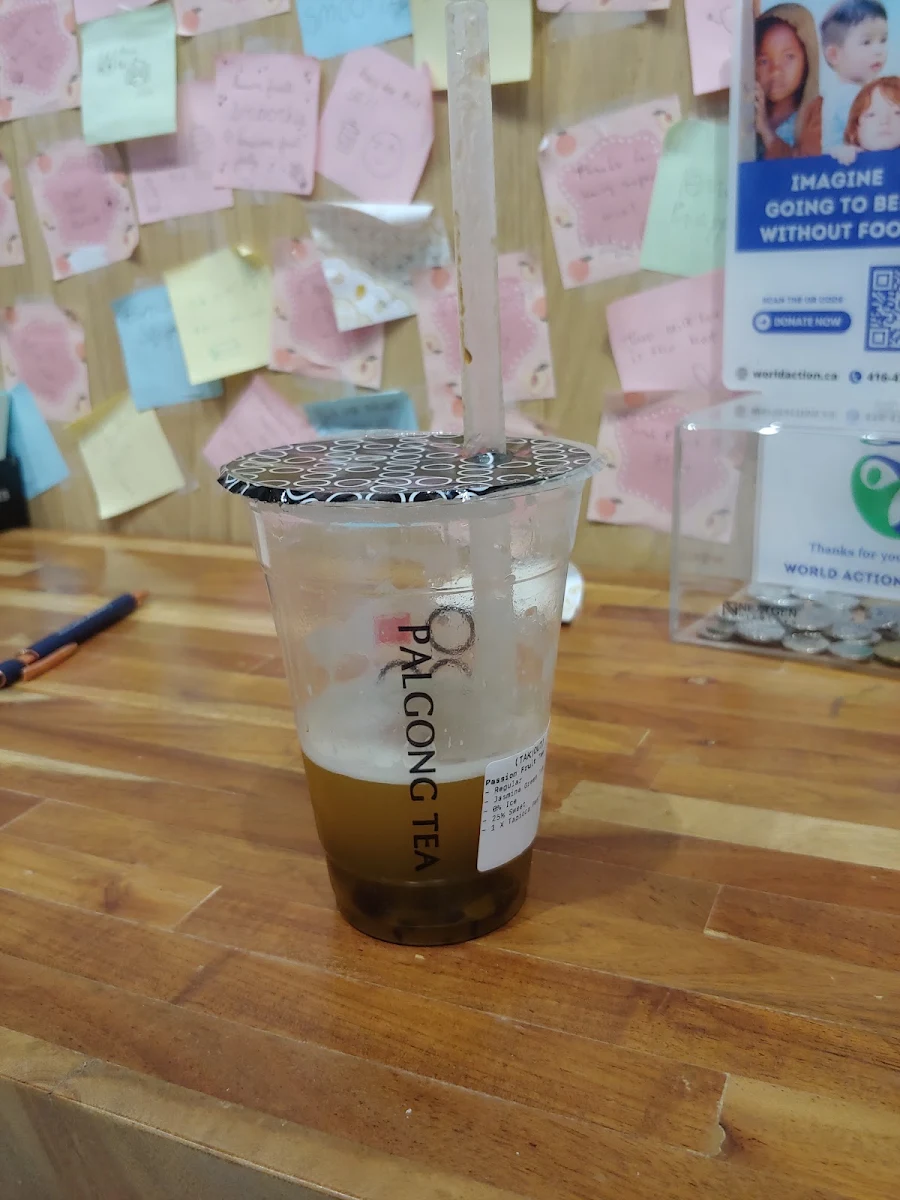 Passionfruit Green Tea with Tapioca Pearls