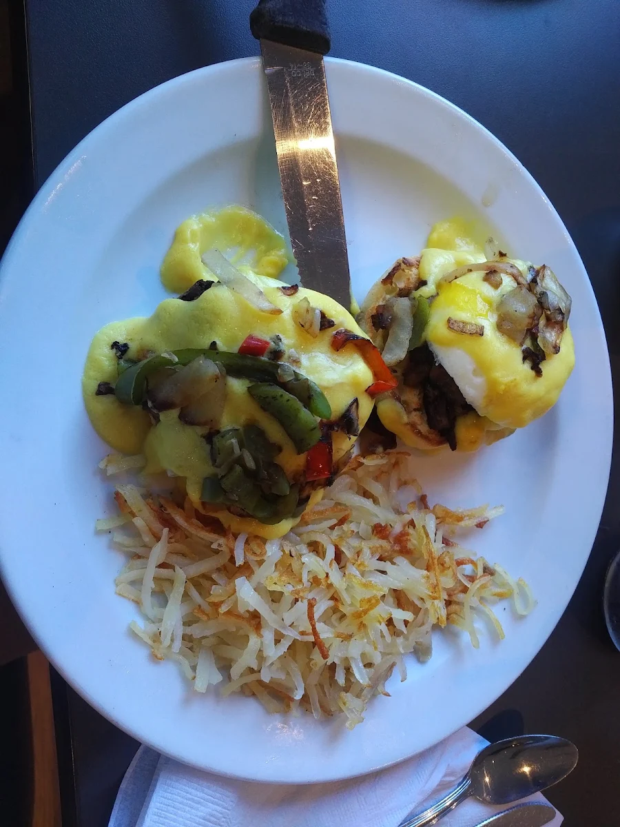 Prime Rib Eggs Benedict