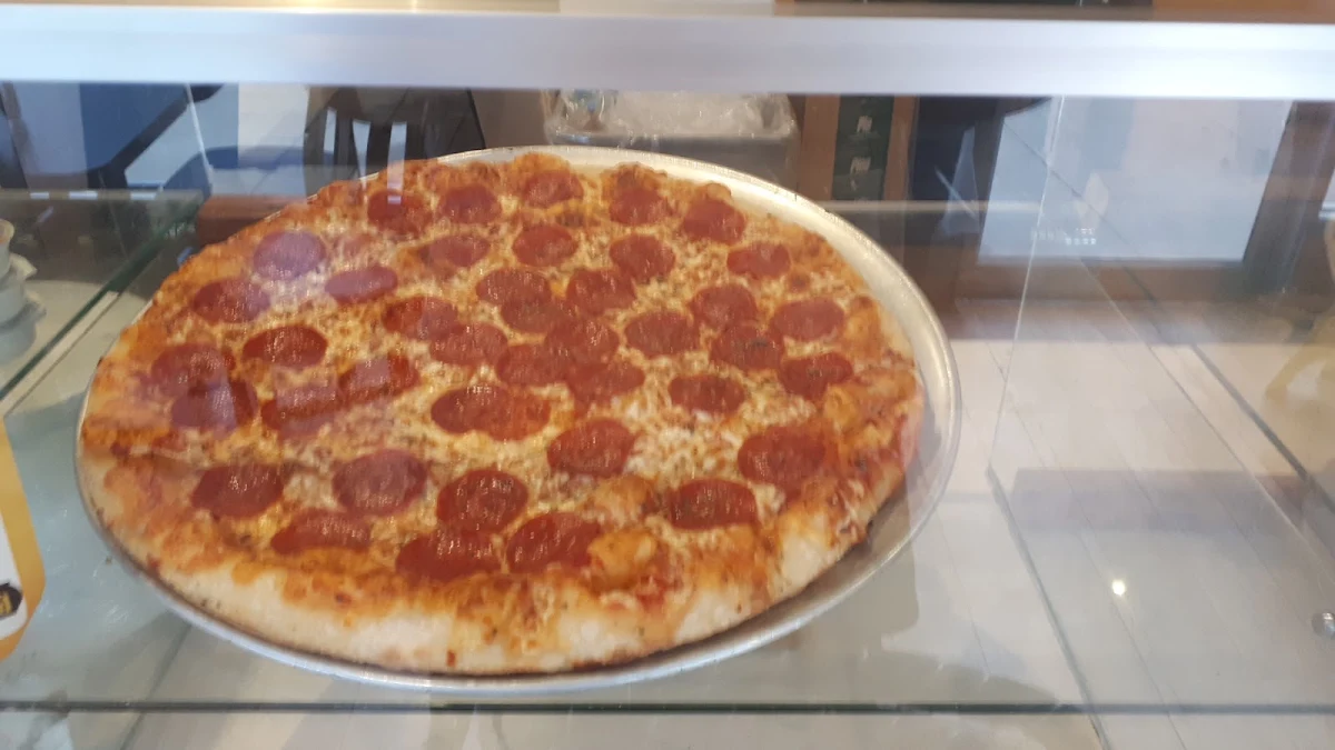Pepperoni Pizza