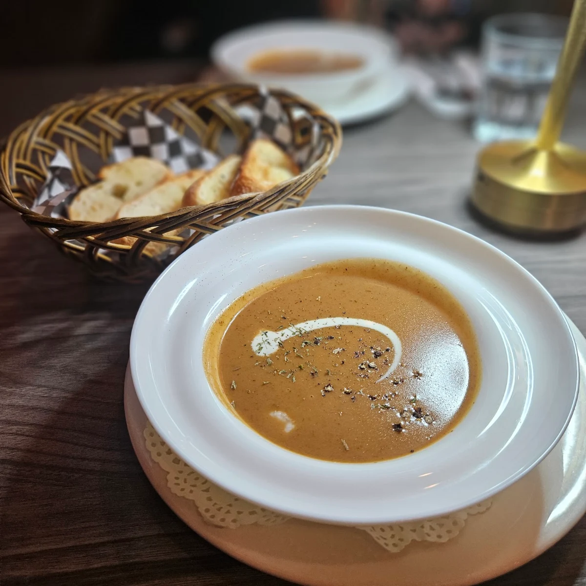 Creamy Lobster Bisque with Cognac
