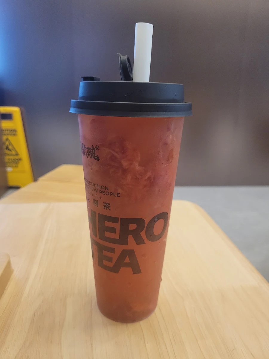 Aromatic Peach Berry Tea