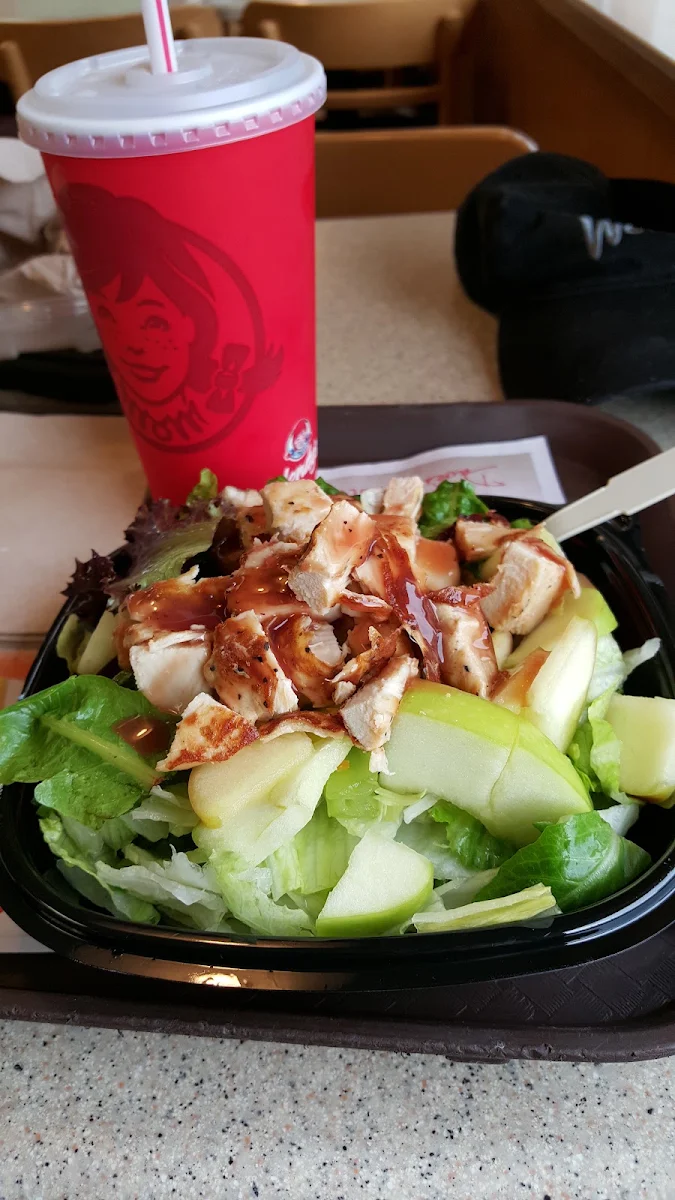 Apple Pecan Salad