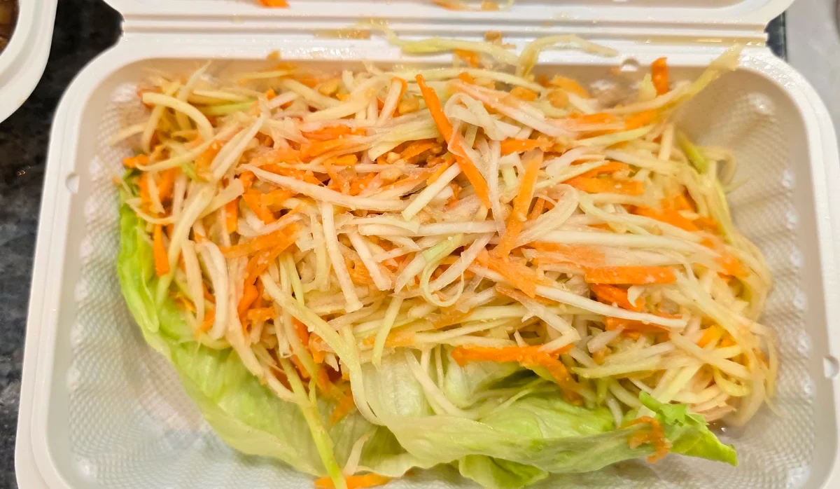 Papaya Salad Som Tum