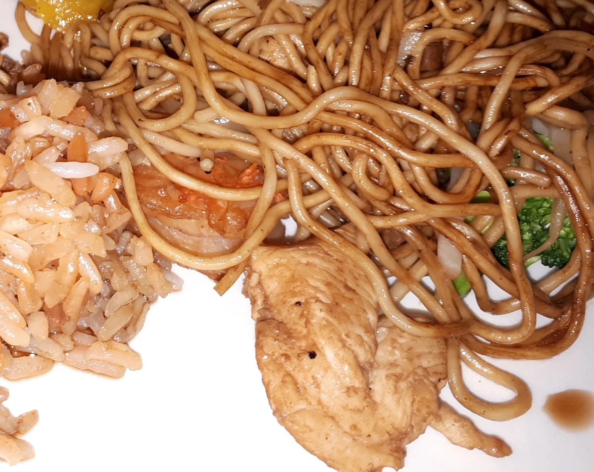Combination Lo Mein