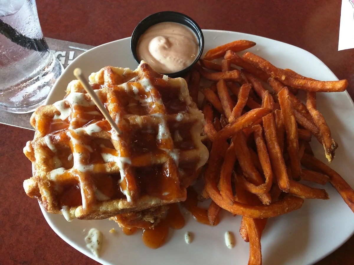 Port Louis Chicken Waffle Chipotle