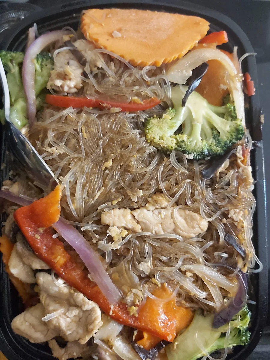 Glass Noodles with Shrimp and Chicken