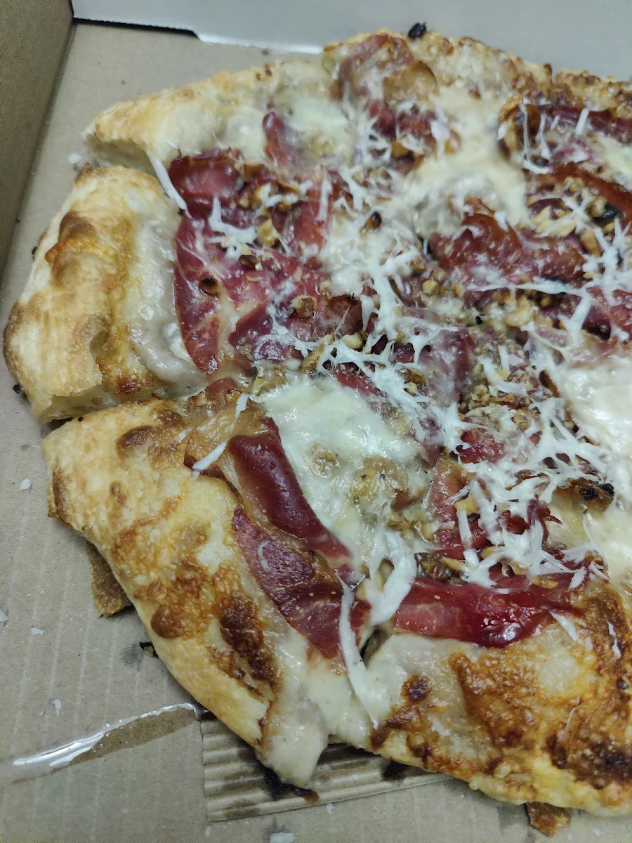 Carbonara Pizza