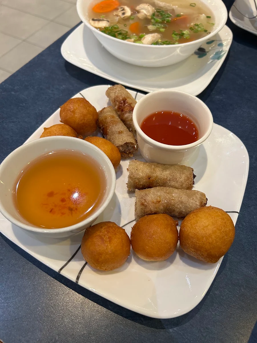 Spring Rolls Chicken