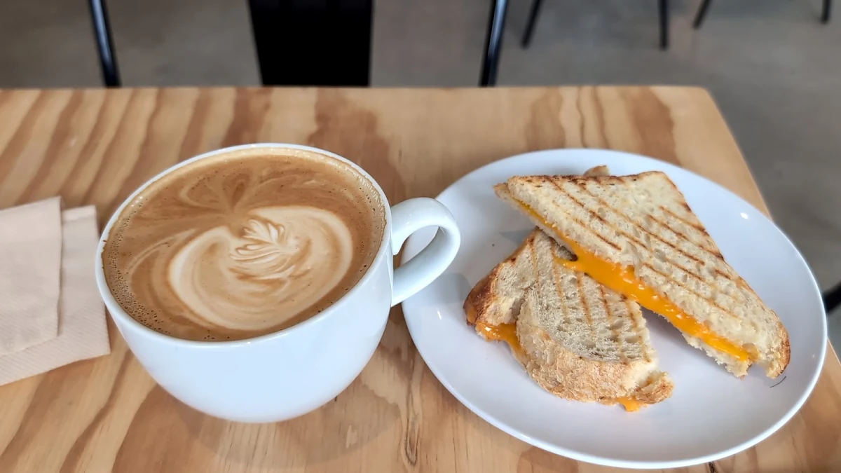Latte Grill Cheese