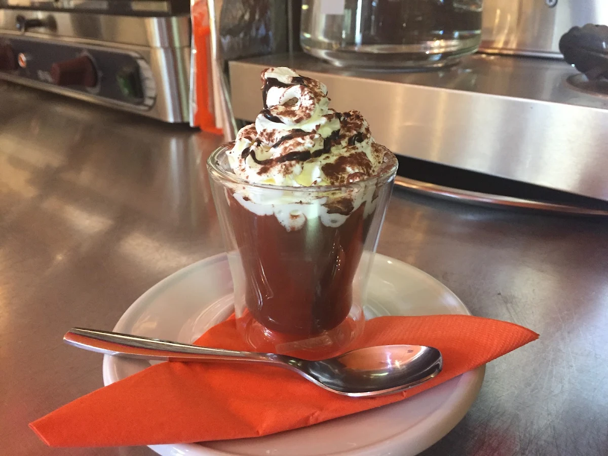 Chocolat Chaud Avec Crème Fouetté