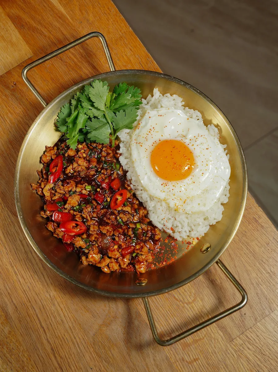 Pad Kra Pow