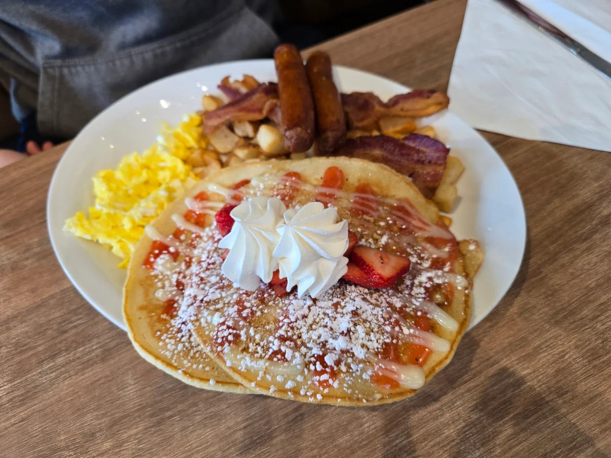 NY Strawberry Cheesecake Pancakes