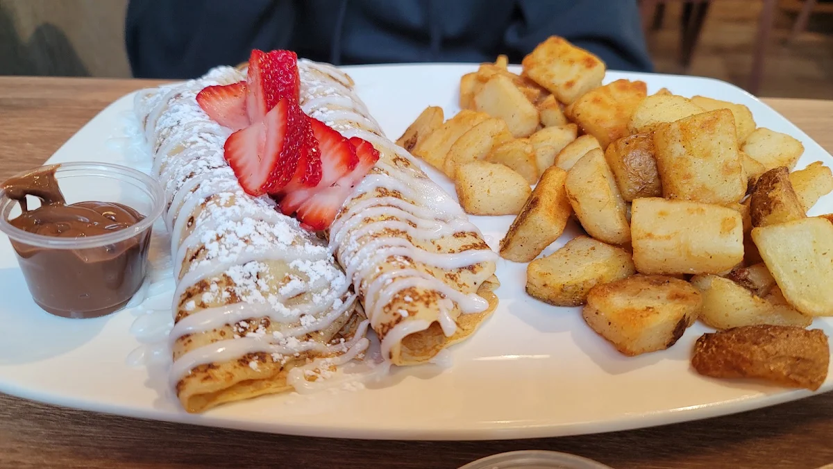 Strawberry and Banana Crepe