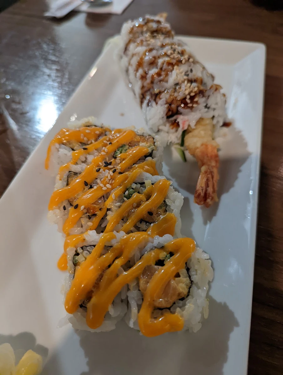 Spicy Salmon Roll