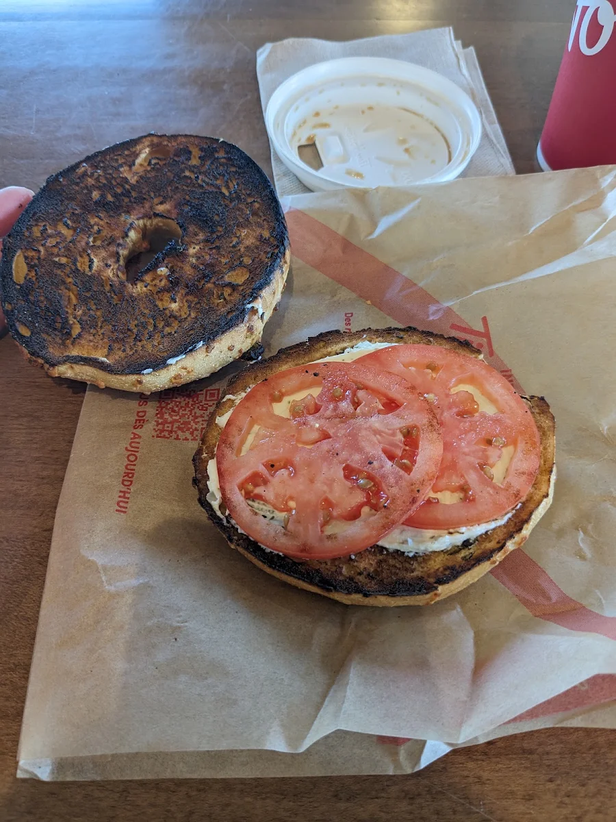 Jalapeno Asiago Cheese Bagel with Herb and Garlic Cream Cheese and Tomato