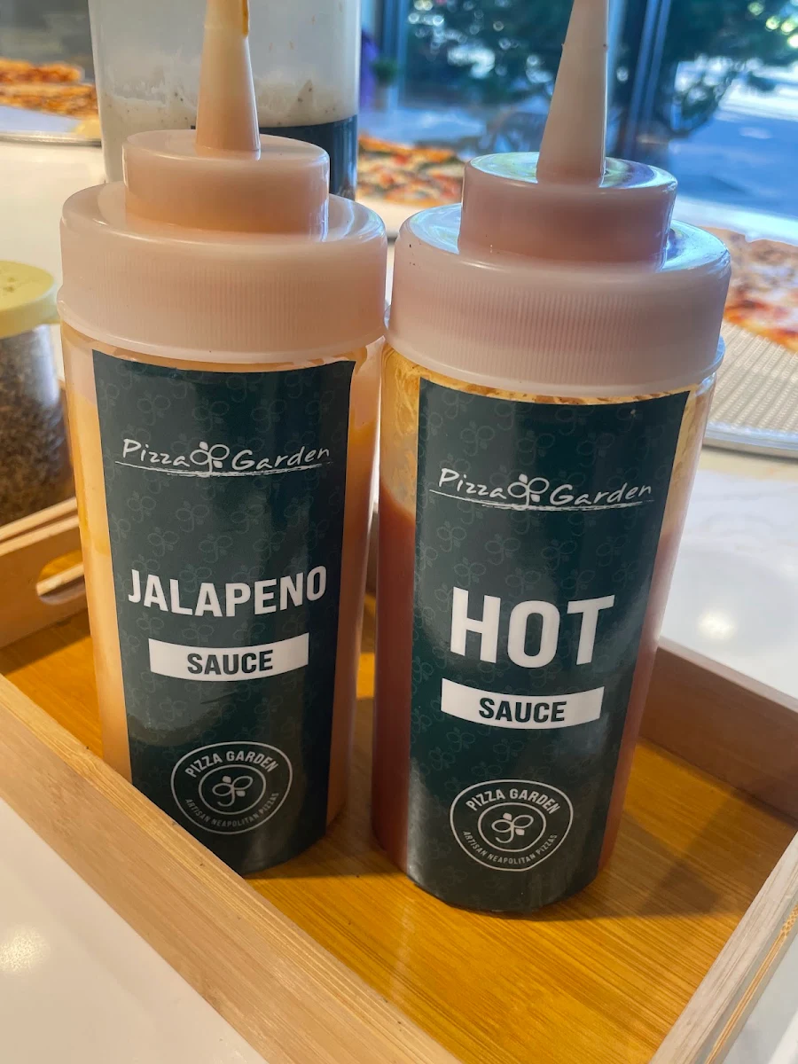 Garlic Aioli Hot Sauce Marinara Sauce BBQ Sauce Jalapeño Dip