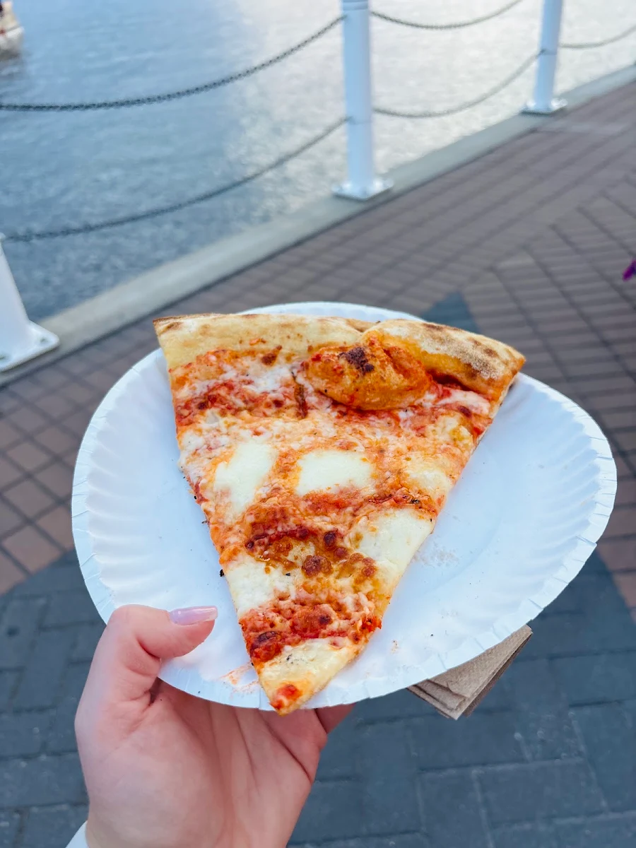 Pizza Formaggio Cheese Pizza