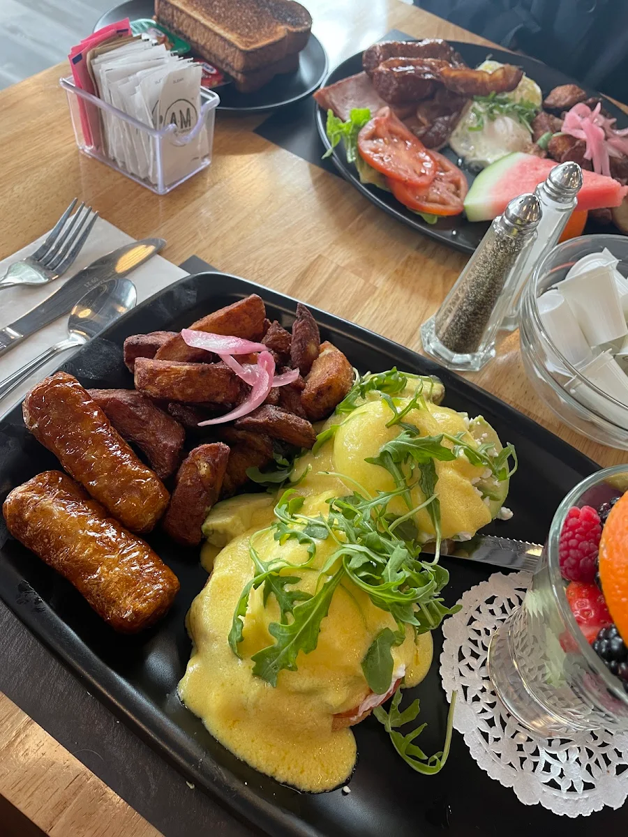 Deux Œufs Saucisse