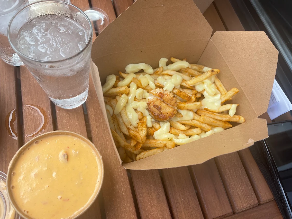 Seafood Poutine, The Mermaid