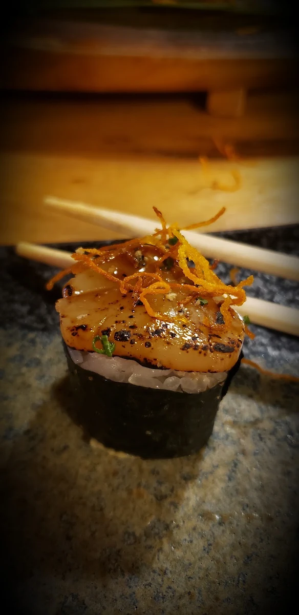 Scallop Roll