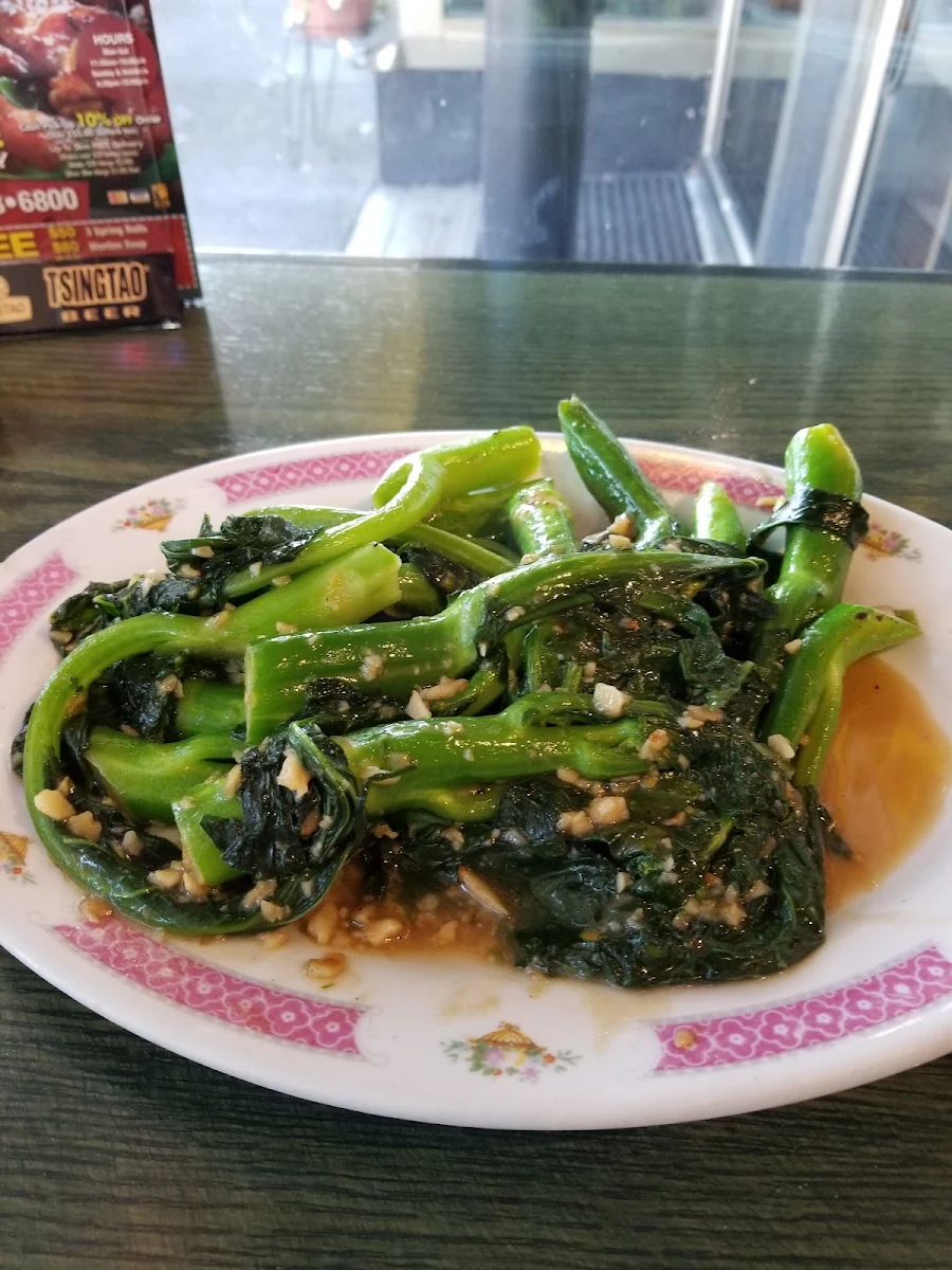 Gai Lan in Garlic Sauce