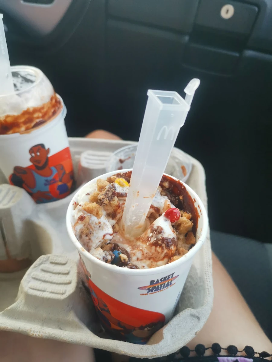 Skor Mcflurry