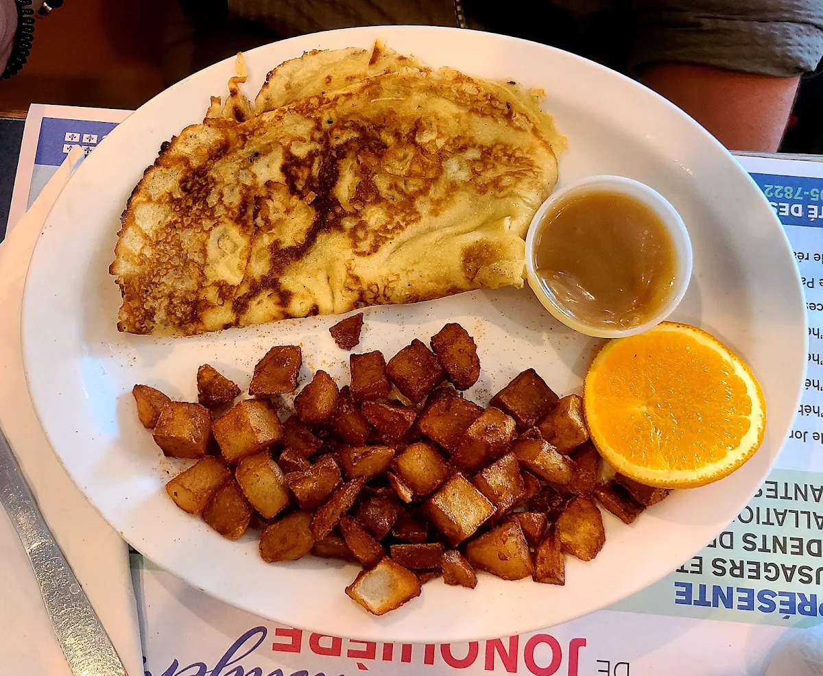 Crêpe Avec Caramel Maison