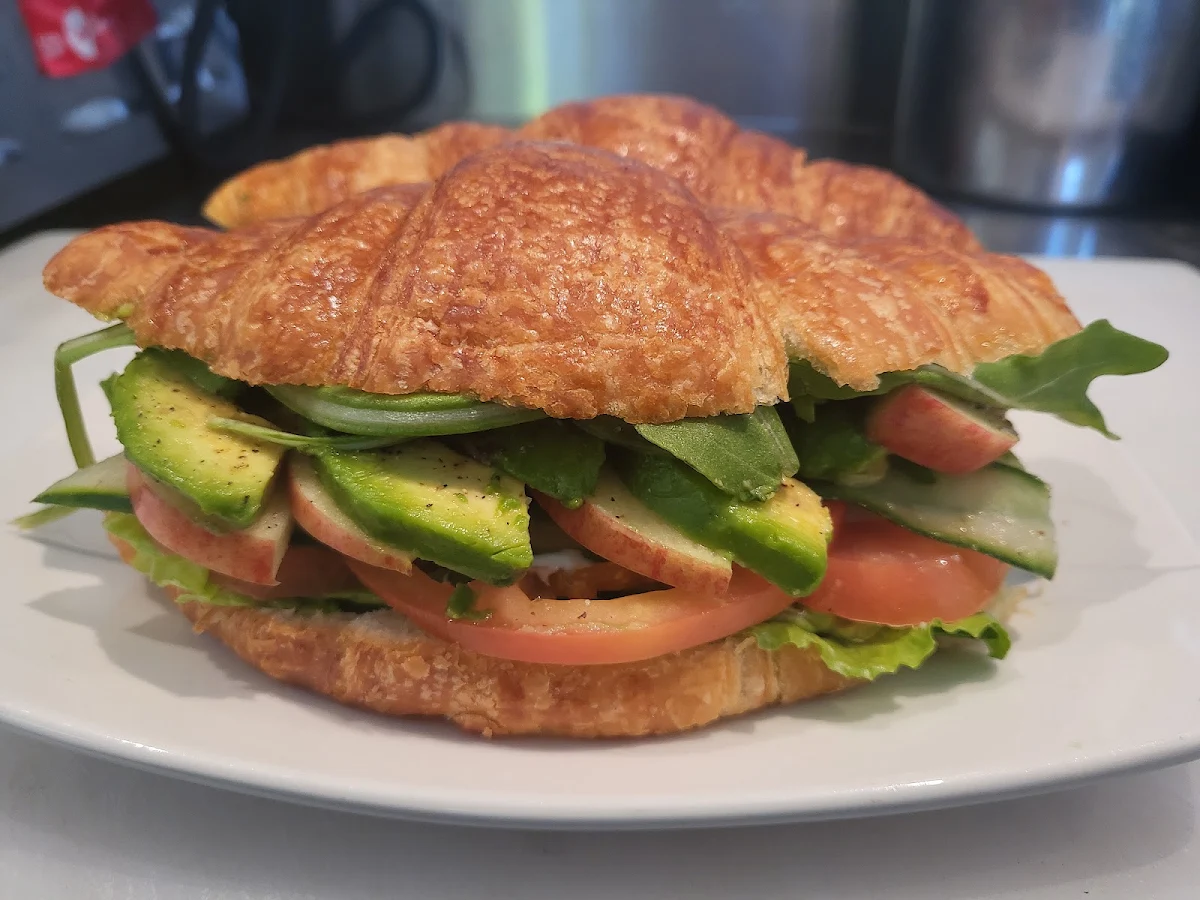 Avocado Cream Cheese w Pesto