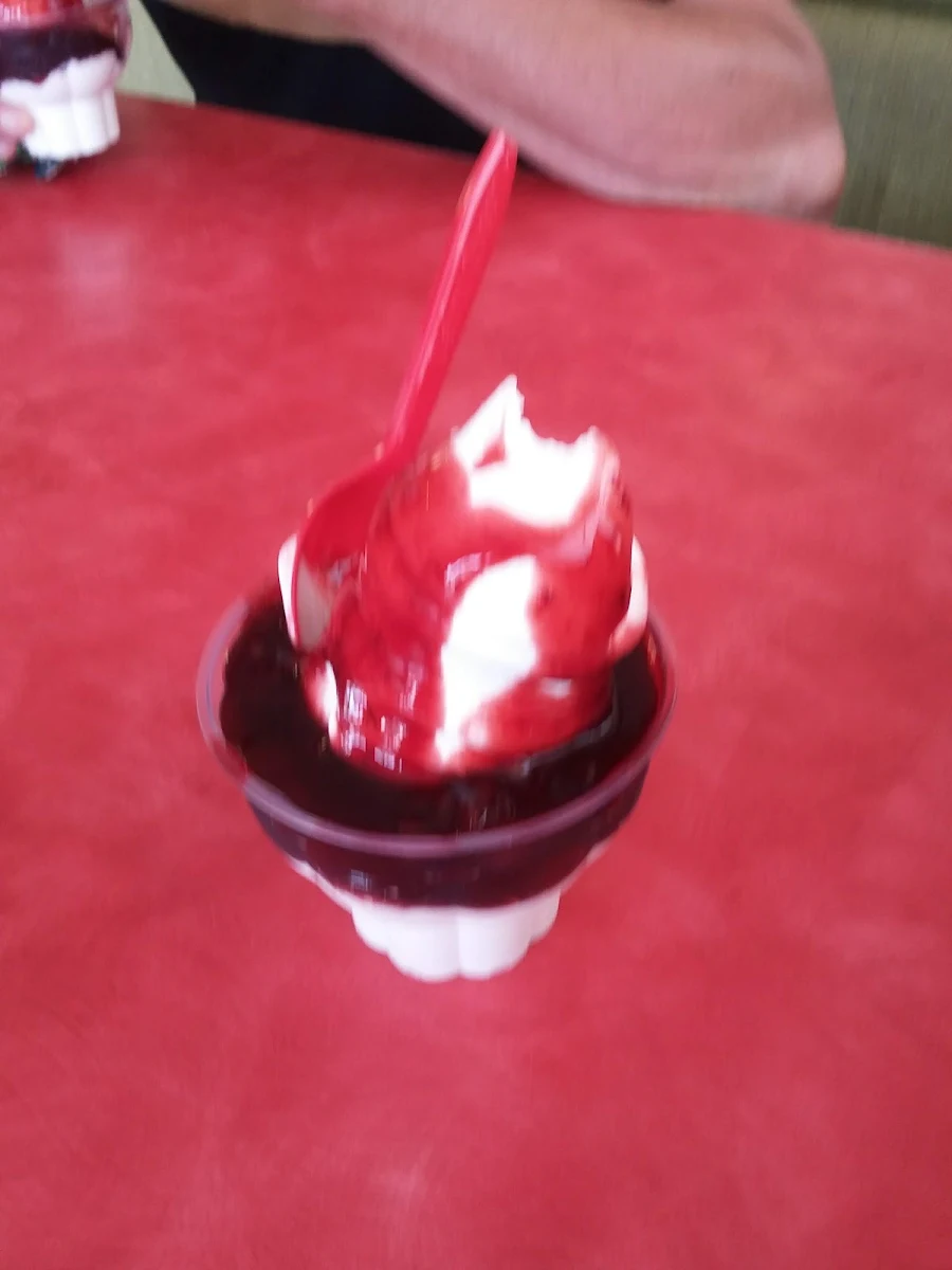 Coupe Glacer Aux Cerises
