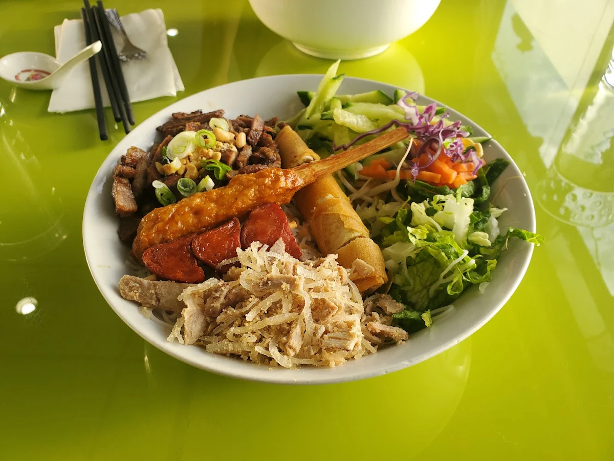 Le La Special Rice Vermicelli - Bun DAC Biet