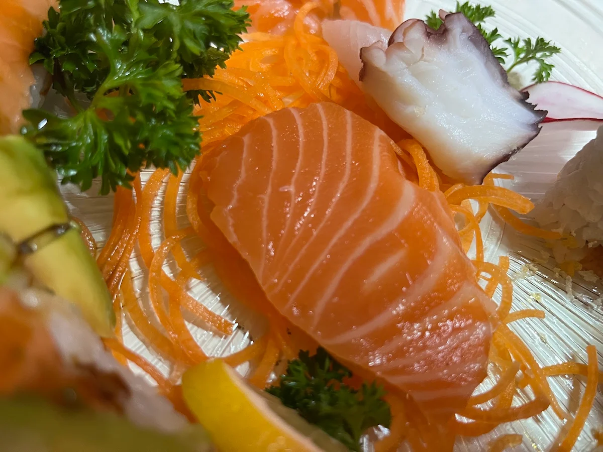 Chirashi Don