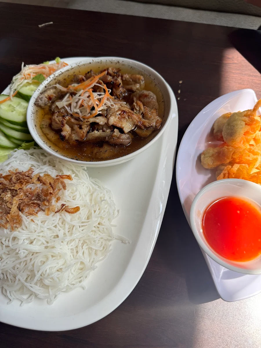 Highlights, Pho Kam Long Restaurant