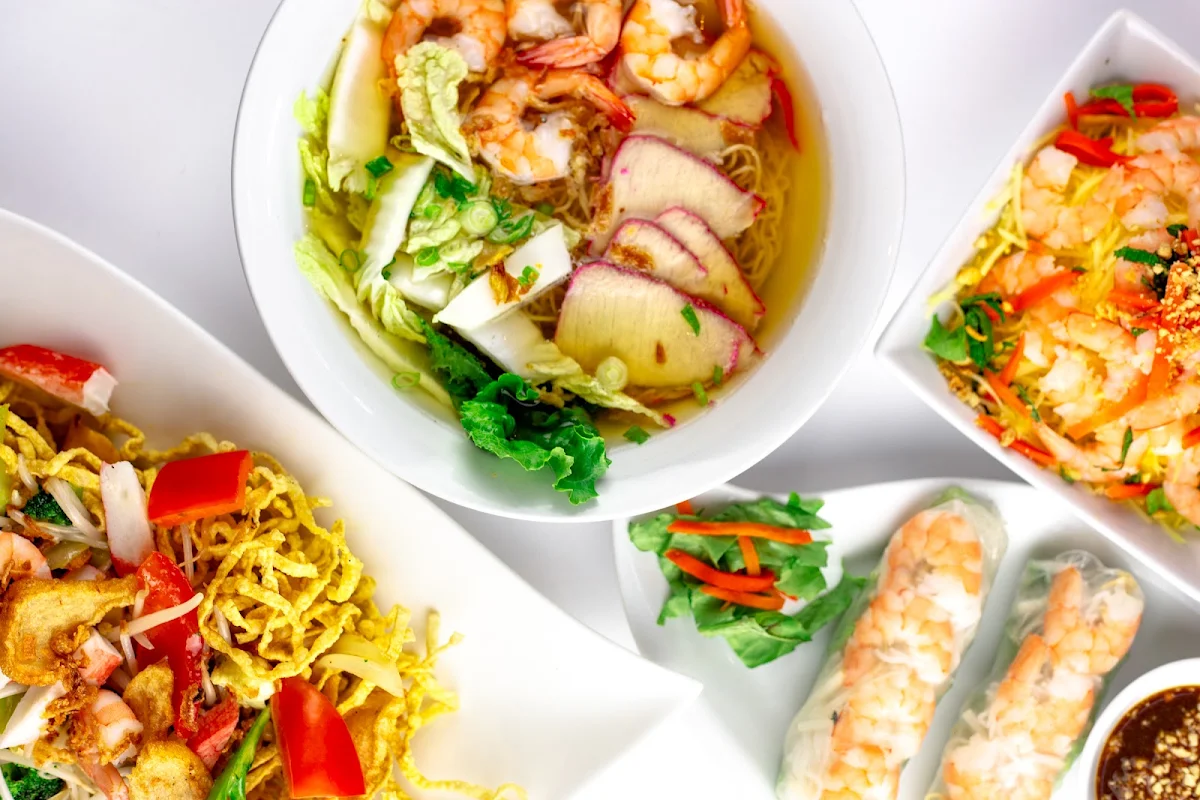 Highlights, Pho Kam Long Restaurant