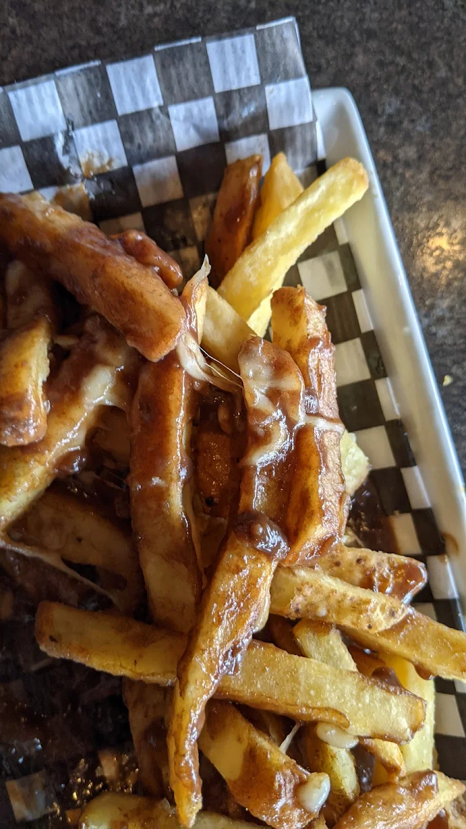 Classic Poutine