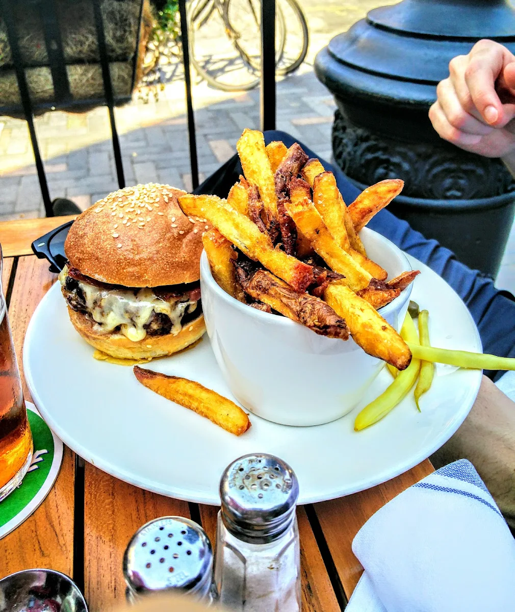 Oxley Burger