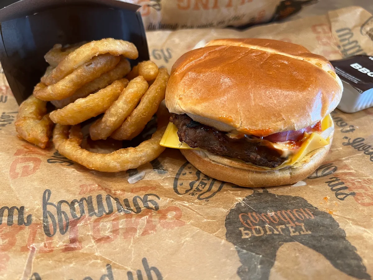 Angus Cheeseburger and Onion Rings