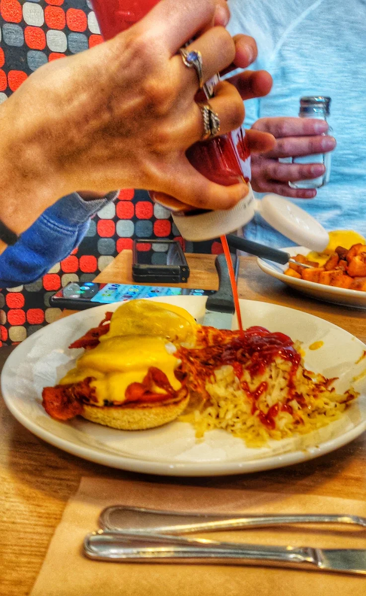 Eggs Benedict