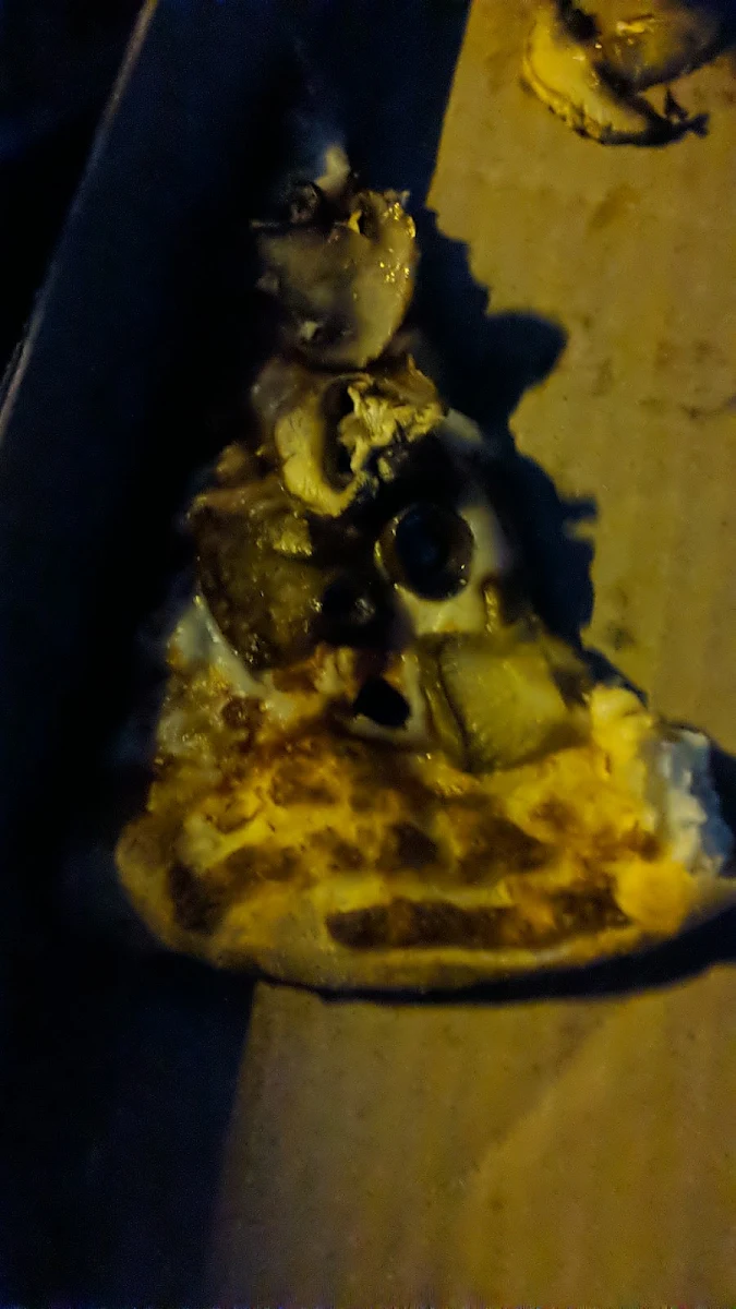 Large Three Topping Pizza Mushroom Olives Spicy Italian Sausage