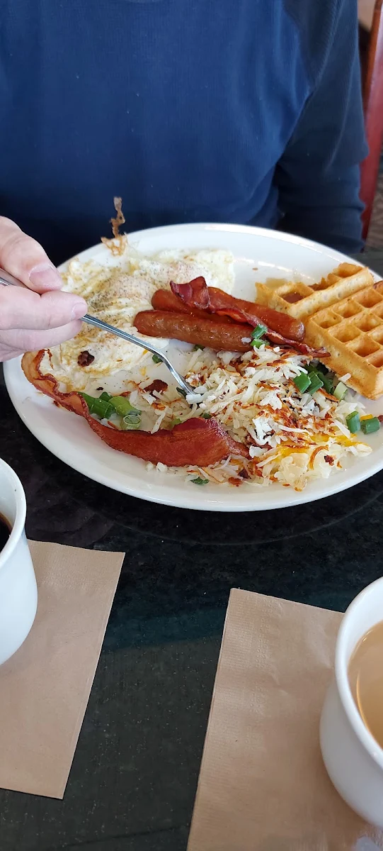 Waffle Big Breakfast Plate