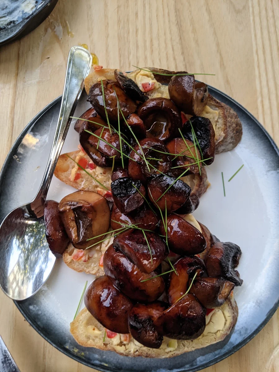 Mushrooms on Toast