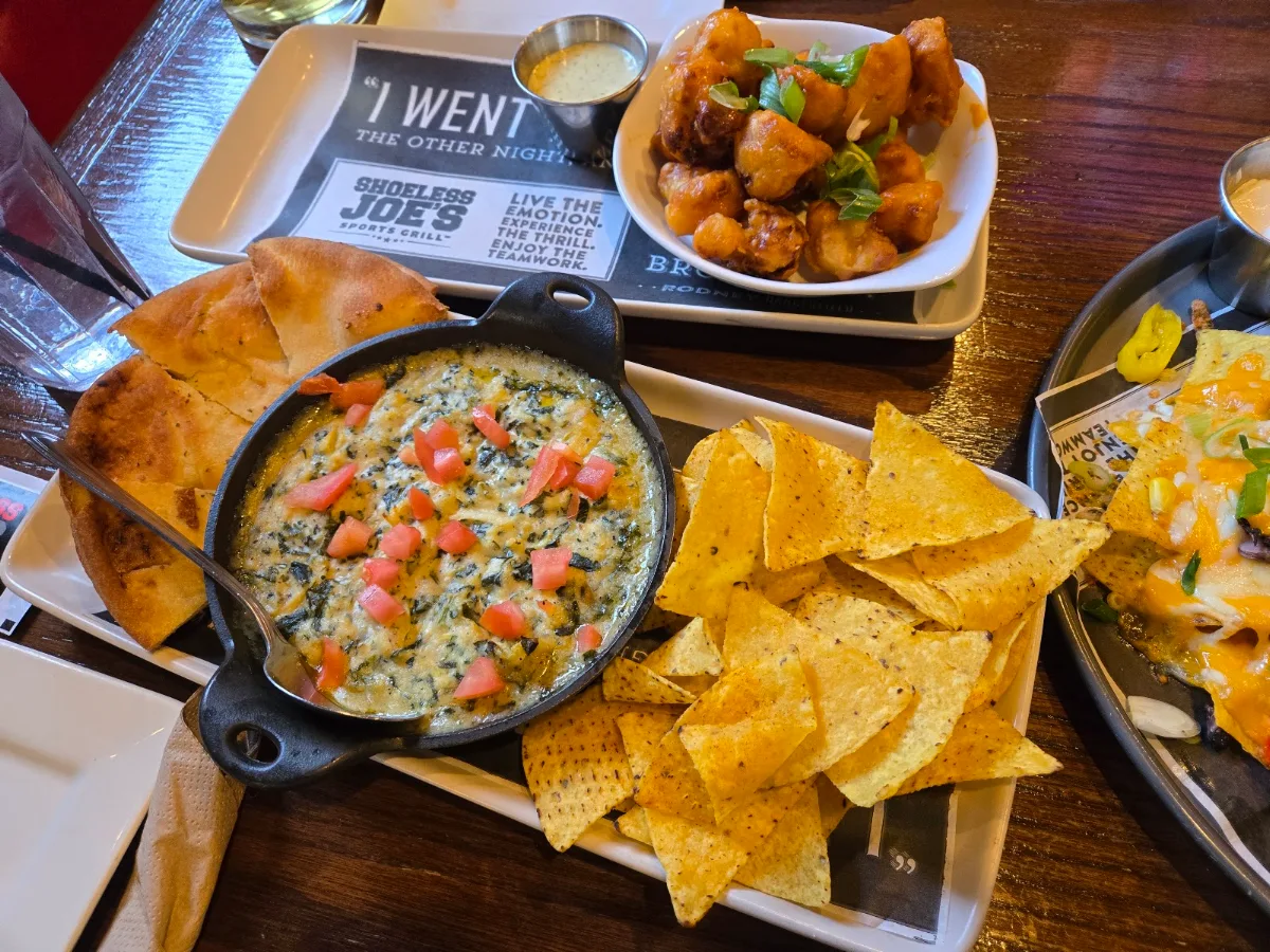 Spinach Artichoke Dip with Pita Bread