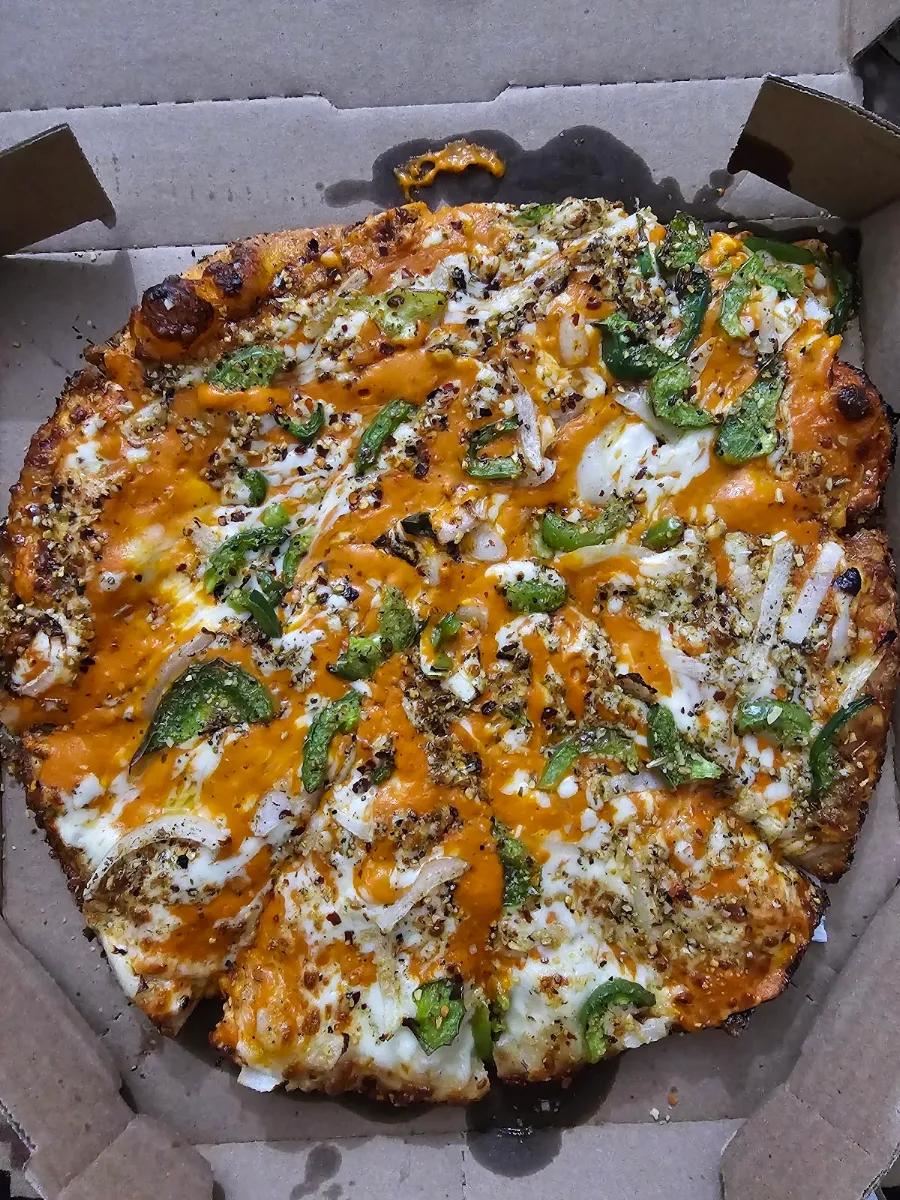Veg Pan Pizza Butter Chicken Sauce