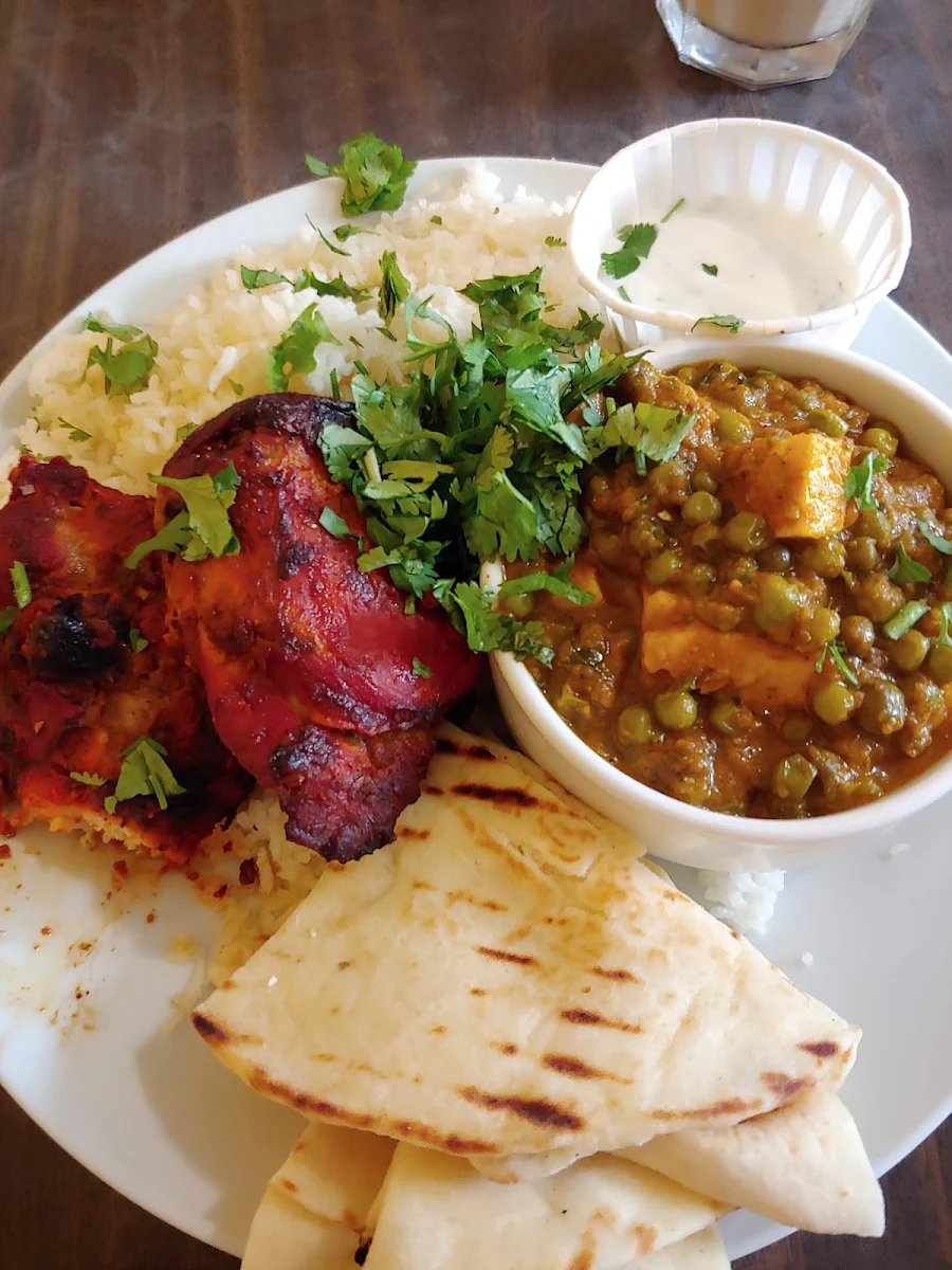 Tandoori Chicken Dinner