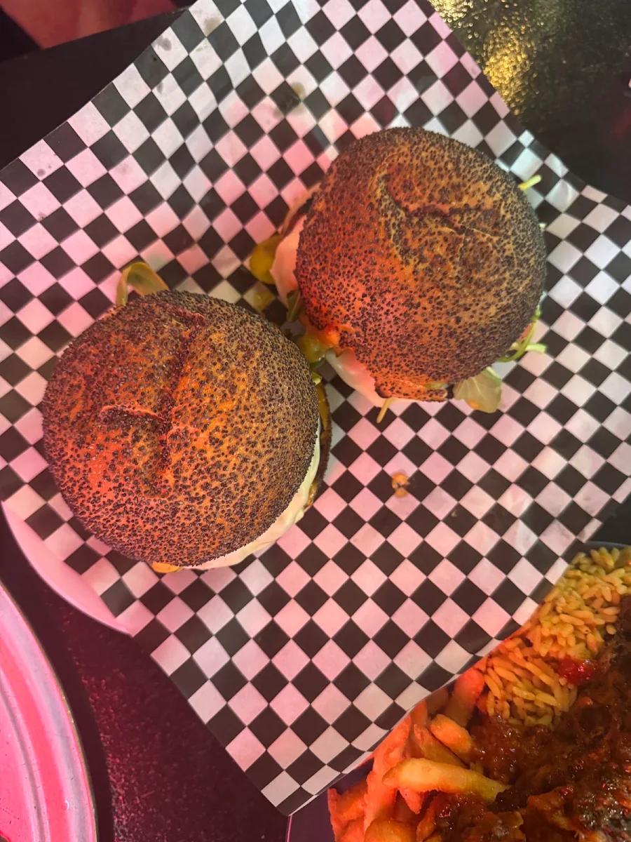 Burger Stanz - Swiss Burger